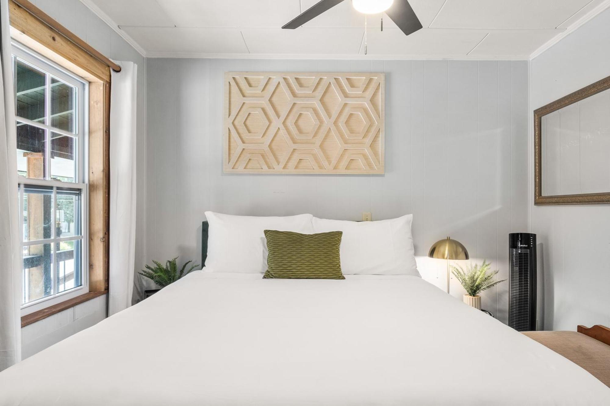 Cedarwood Inn Hendersonville Esterno foto