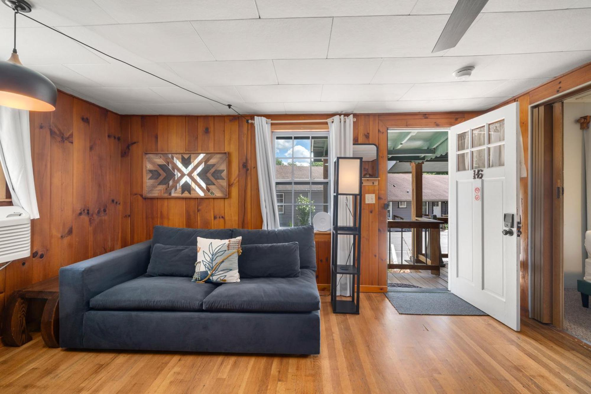 Cedarwood Inn Hendersonville Esterno foto