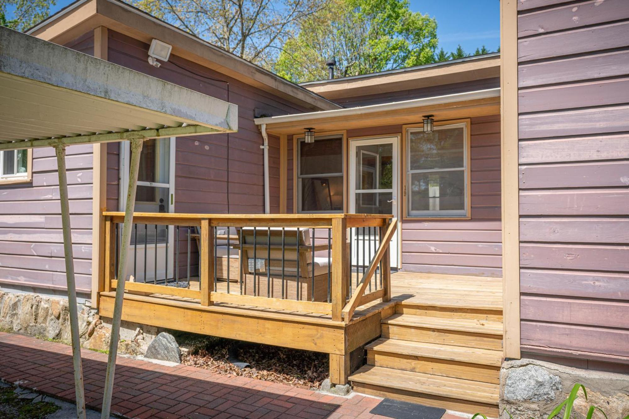 Cedarwood Inn Hendersonville Esterno foto