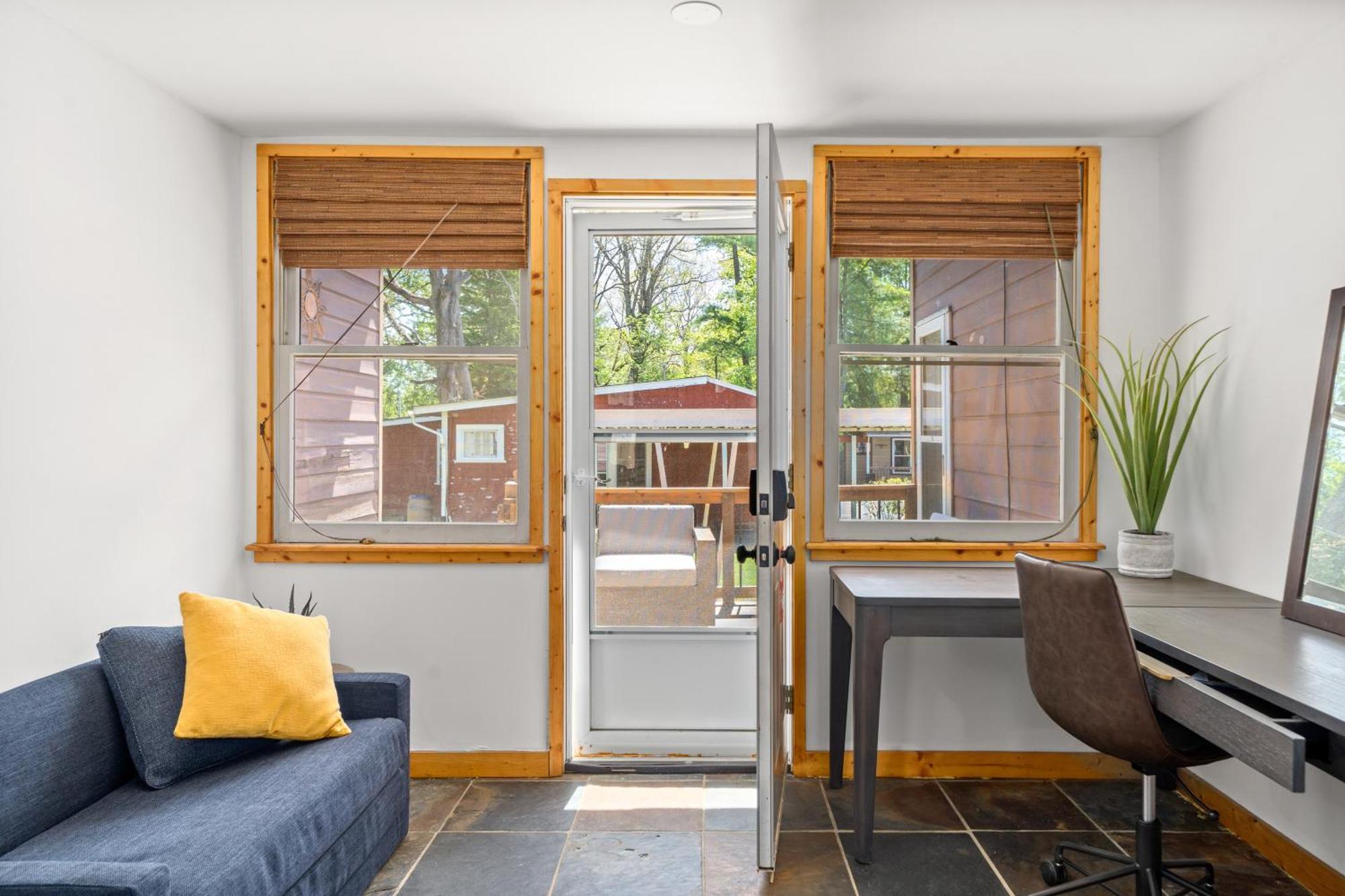 Cedarwood Inn Hendersonville Esterno foto