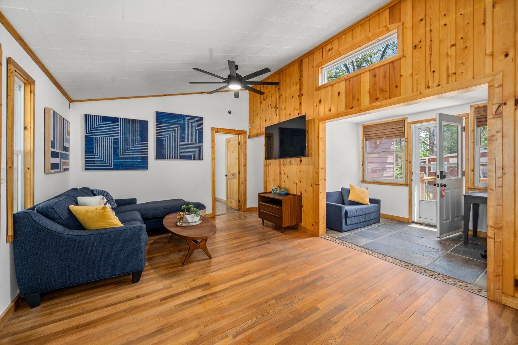 Cedarwood Inn Hendersonville Esterno foto